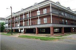 2nd image of 900 13th Ave