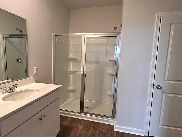 477 Lake Ridge Blvd — Photo 32
