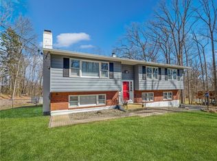 48 Jack And Jill Rd, Poughquag, NY 12570