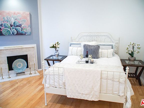 2nd image of 1037 16th St APT 3