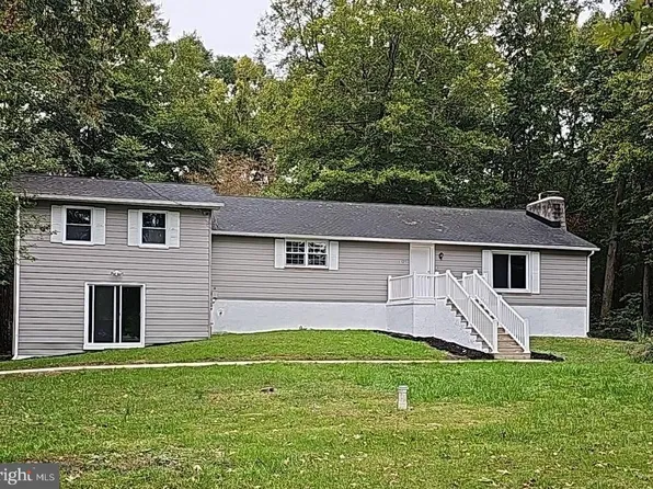 121 Hogate Blvd, Salem, NJ 08079