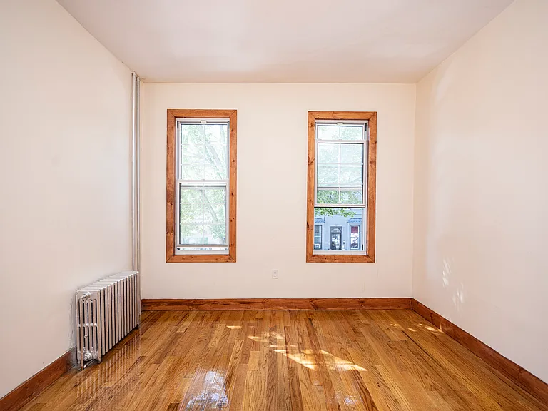 1412 De Kalb Ave #2L — Photo 12