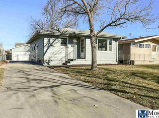 2112 J Ave, Council Bluffs, IA 51501