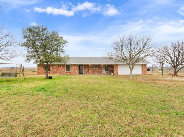 415 County Road 152, Mart, TX 76664