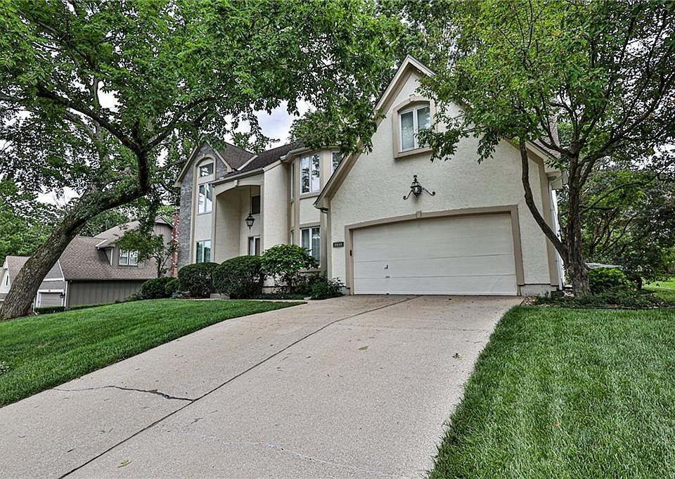 2504 NW Bent Tree Cir, Lees Summit, MO 64081 Zillow