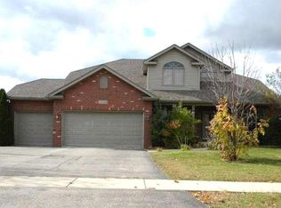 13250 S Sunderlin Rd, Plainfield, IL 60585