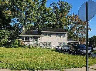 9 Lambert Ave, Gloucester City, NJ 08030