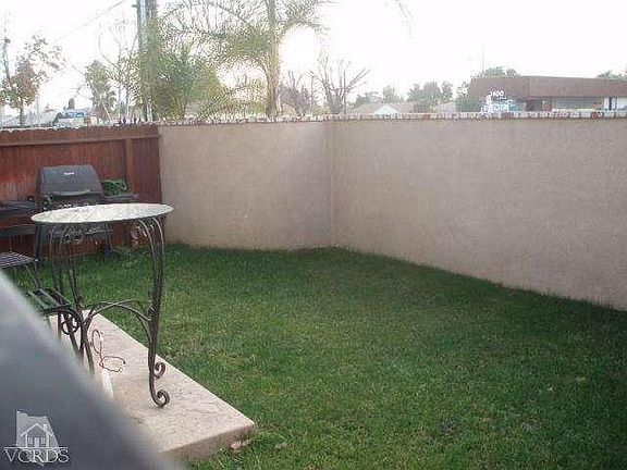 2nd image of 1407 Glenoaks Blvd