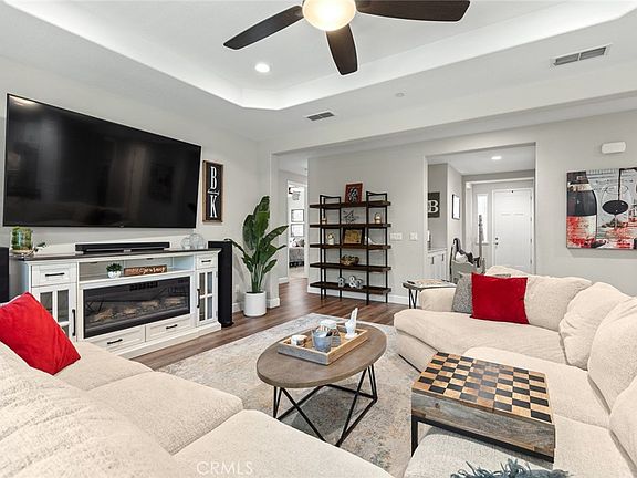 5th image of 722 Eel River Ln