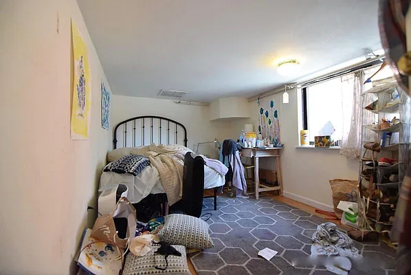 Rented by J Misrahi Realty Corp | media 8