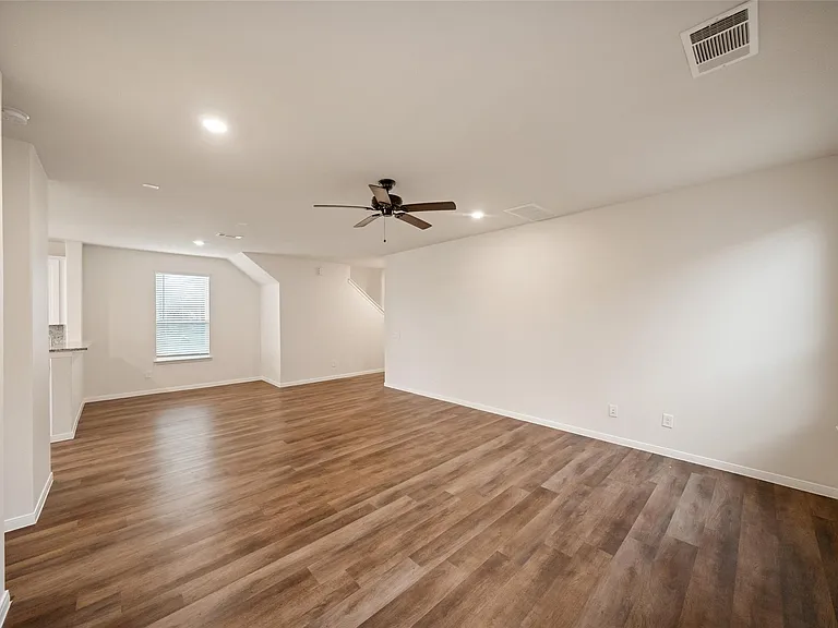 14551 Maple Field Dr — Photo 6