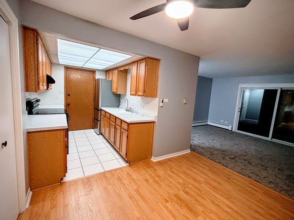 12809 Carriage Ln APT 3