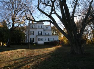 216 Lowell St #4, Peabody, MA 01960