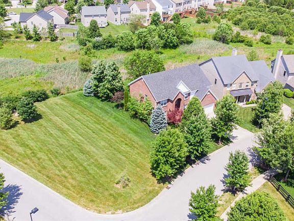 4th image of 737 Maidencane Dr