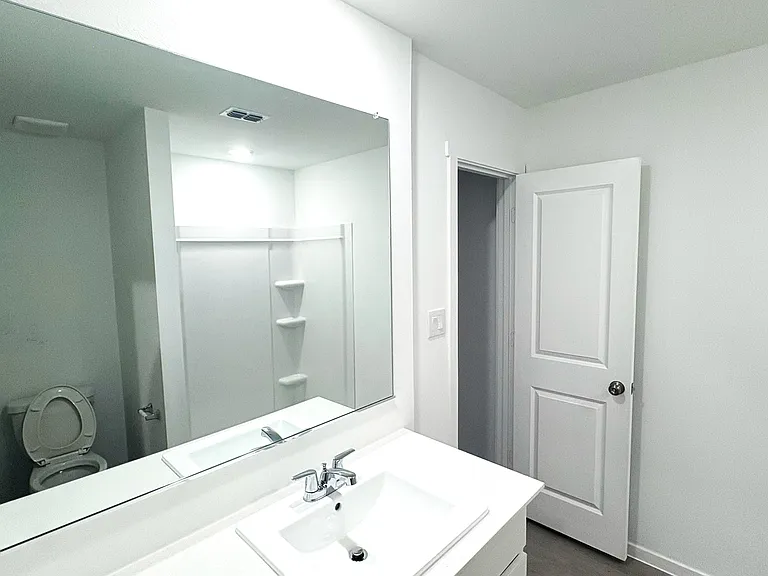 1413 Merlin Bluff St — Photo 18