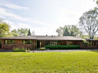 2558 Lincoln Ave, Long Grove, IL