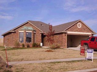 3901 Notting Hl, Moore, OK 73160