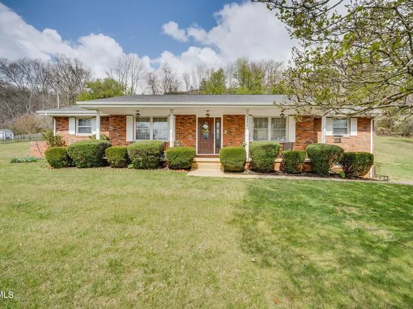 509 Pine Ridge Rd, Johnson City, TN 37601