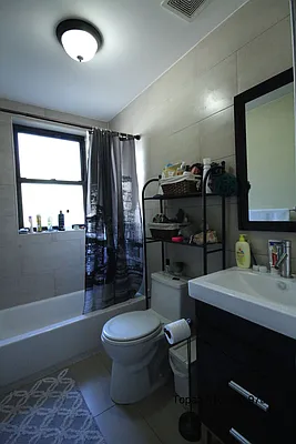 Rented by Rental Solutions Inc | media 21