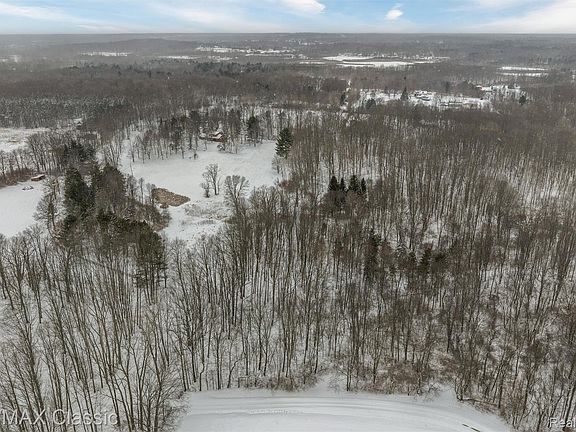 2nd image of 3737 Rock Valley Rd