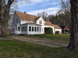 22 High St, Pepperell, MA 01463