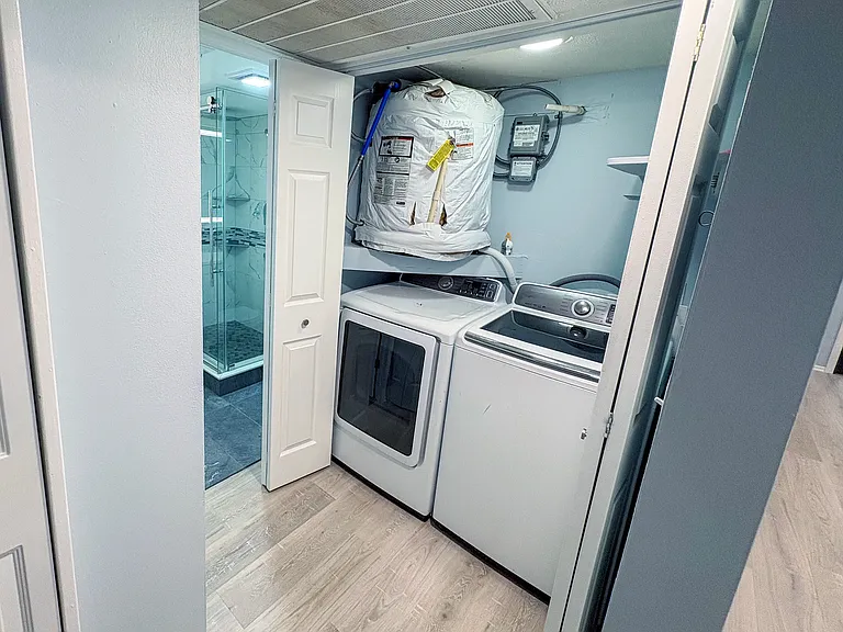 Full size washer and dryer included