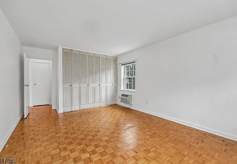 135-167 S Maple Ave #137-H — Photo 29