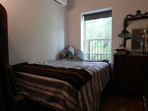 5th image of 127 Lefferts Pl APT 2F