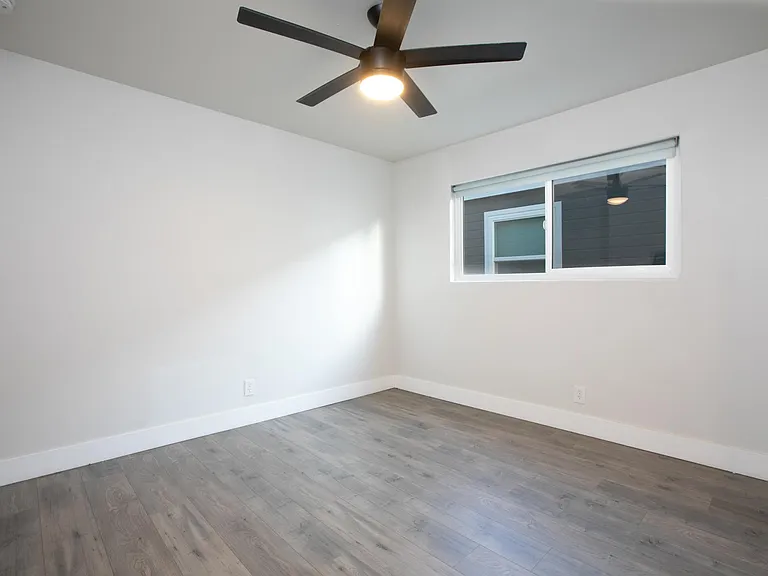 14929 Grevillea Ave — Photo 37