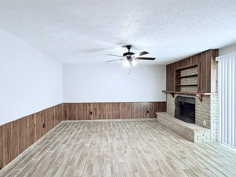 15507 Mira Monte Dr — Photo 9