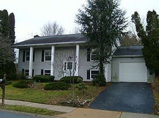 408 Longmeadow Rd, Lancaster, PA 17601