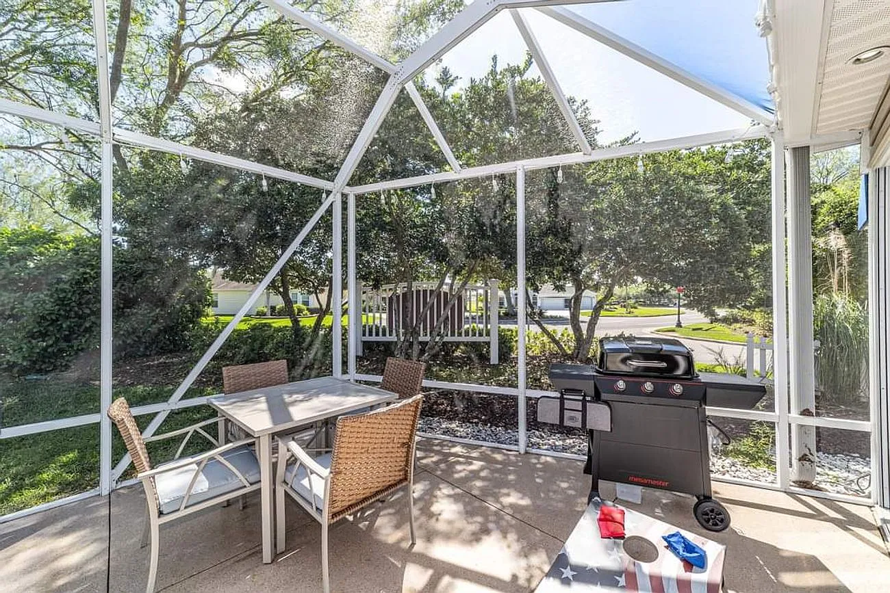 2 bed, 1156 sqft, $2,500 — Photo 3