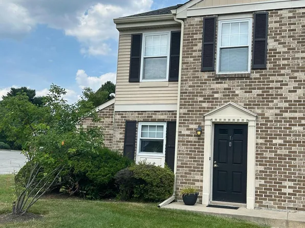 1 Barclay Ct, Blue Bell, PA 19422