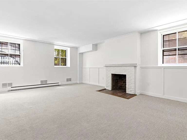 2 Otis Pl #1 — Photo 23