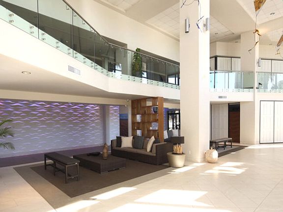 2nd image of 708 Padre Blvd #905