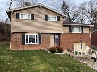 886 Maplewood Dr, Pittsburgh, PA 15234