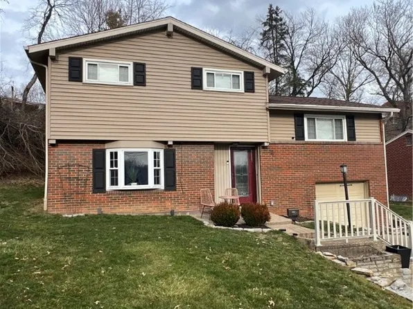 886 Maplewood Dr, Pittsburgh, PA 15234