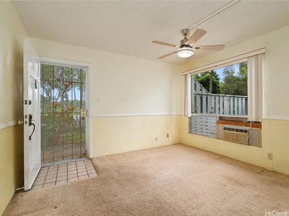 94-1041 Oli Pl #D3, Waipahu, HI 96797
