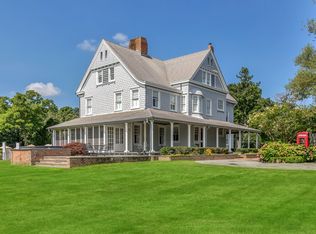 21 Boylan Ln, Blue Point, NY 11715