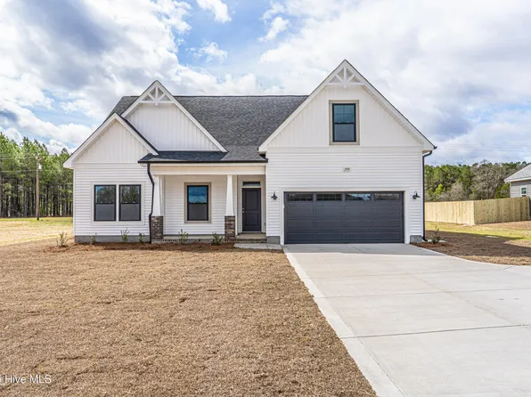 290 Morrison Bridge Road, Vass, NC 28394
