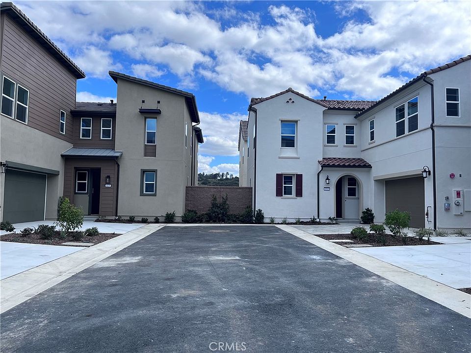 1st image of 4041 Pomelo Dr
