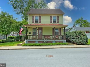 112 Leaman St, Lititz, PA 17543
