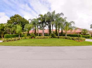 1024 Shady Lakes Cir, Palm Beach Gardens, FL 33418