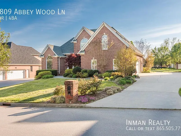 1809 Abbey Wood Ln — Photo 2