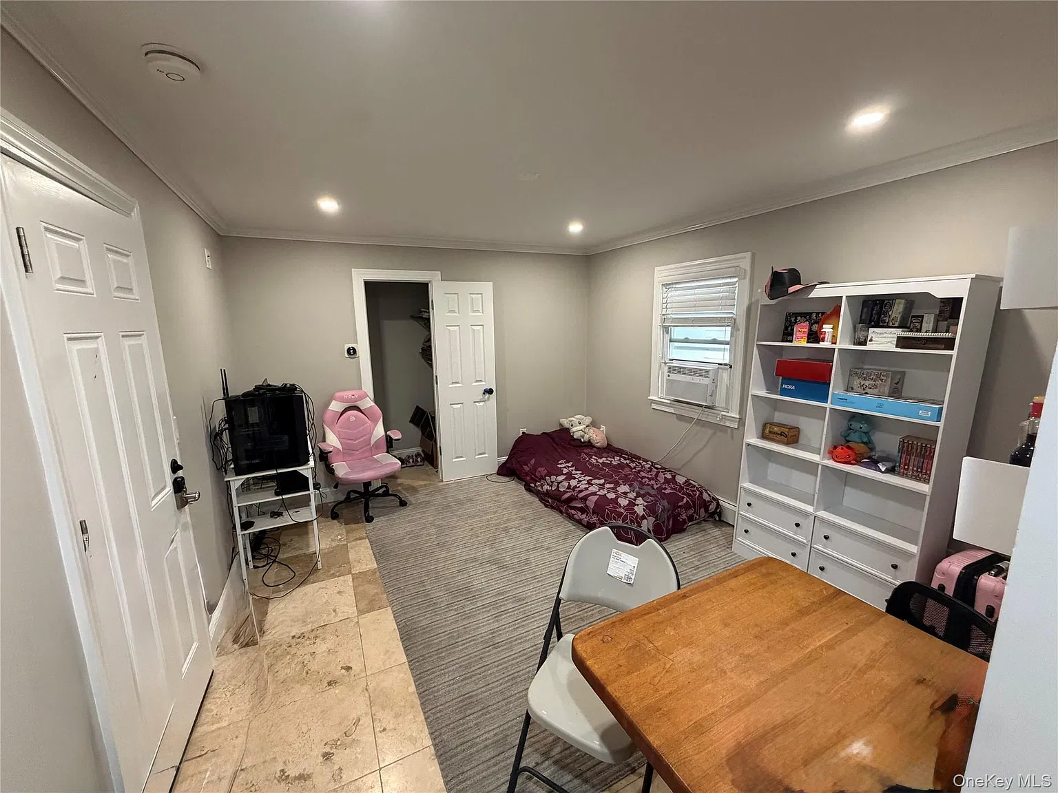 Studio, 1.0 bath, 200 sqft, $1,600 — Photo 4