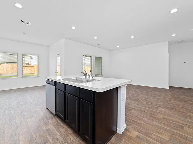 21519 Violet Ridge Rd — Photo 8