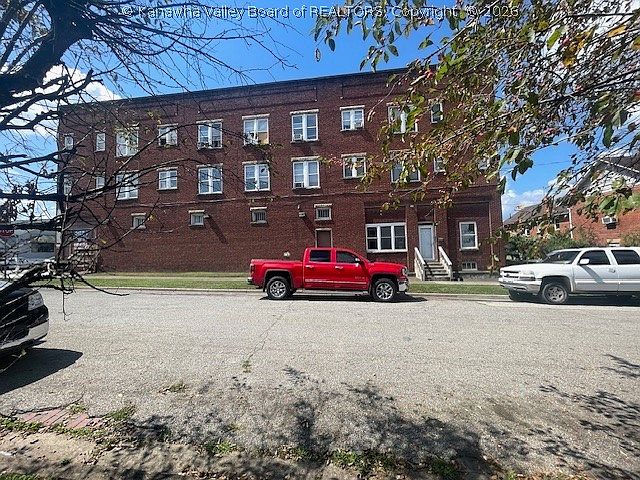 1st image of 700 Washington Ave