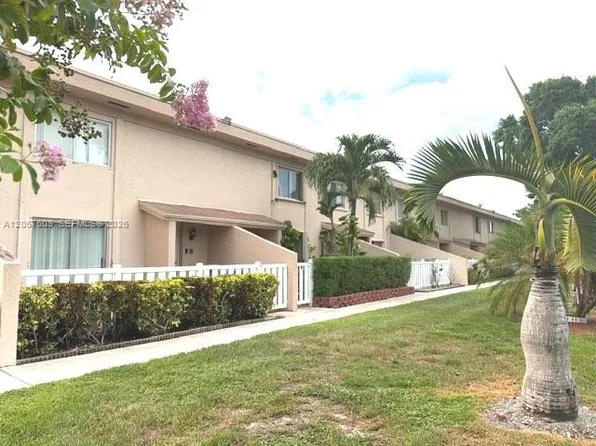 1419 NW 80th Ave APT F, Pompano Beach, FL 33063
