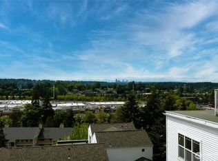 3990 129th Pl SE #302, Bellevue, WA