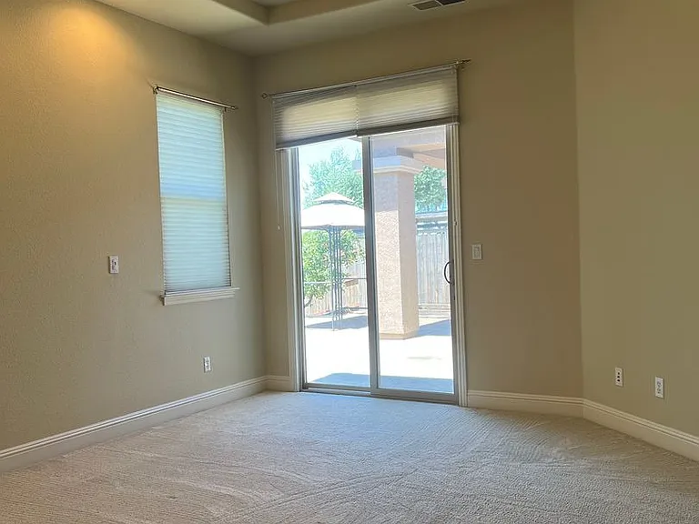 1256 Jorgenson Dr — Photo 11